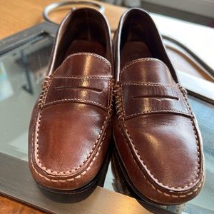 Italian handmade wooden heel Oxford. Women size 5 SOLD